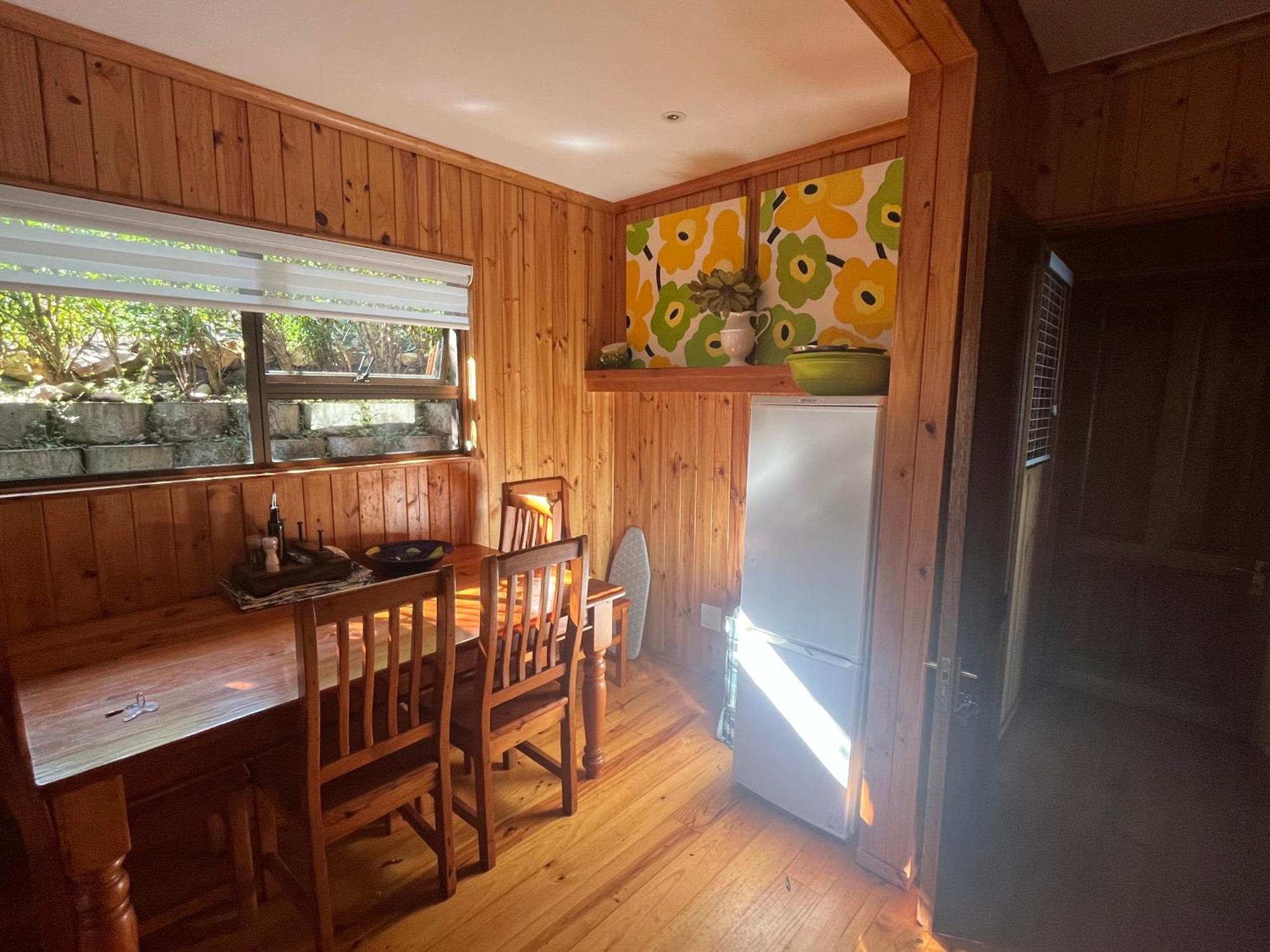 Peaceful Guest Suite With Balcony Views And Garden Setting Brenton-on-Sea Exteriör bild