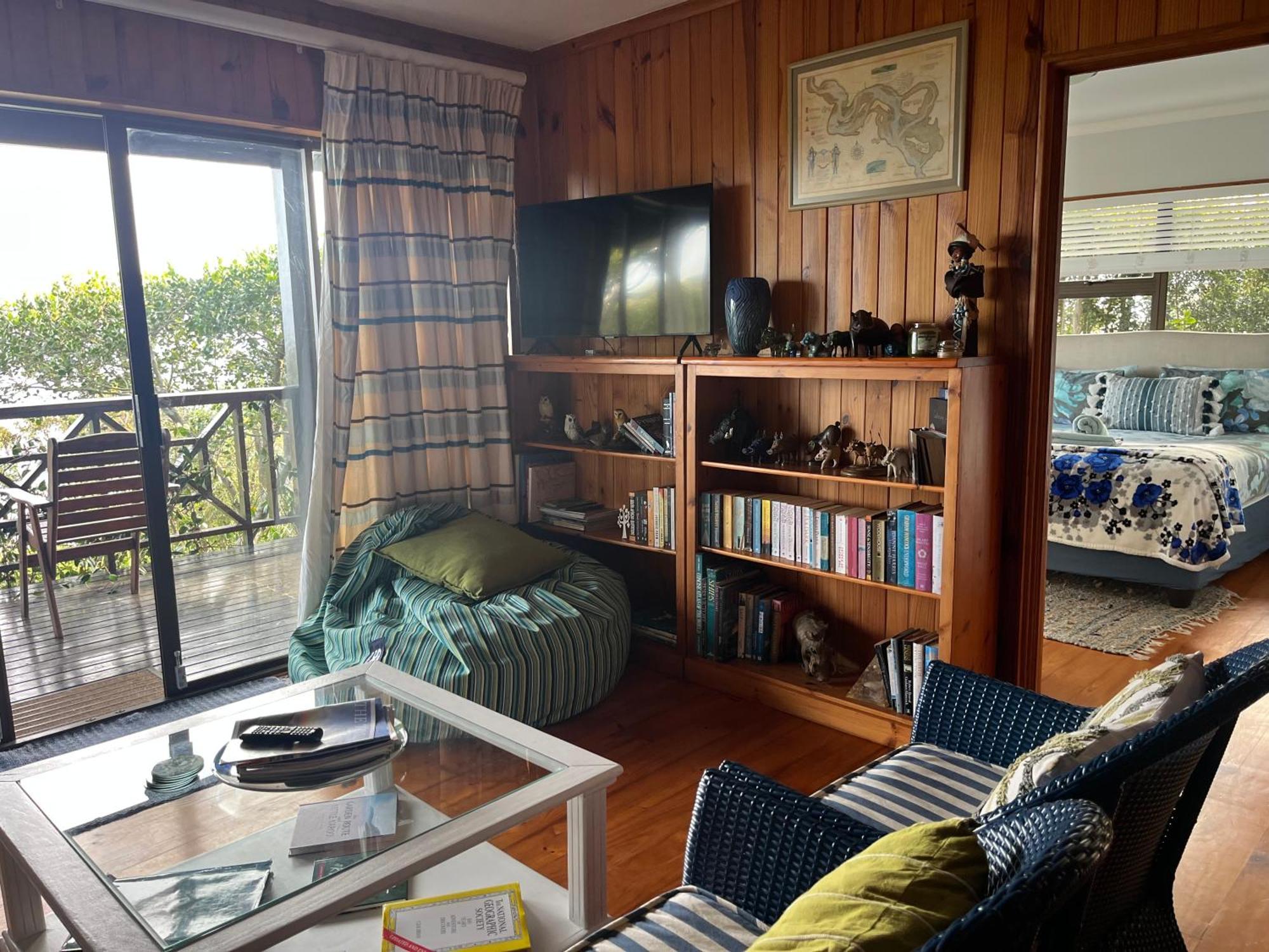 Peaceful Guest Suite With Balcony Views And Garden Setting Brenton-on-Sea Exteriör bild